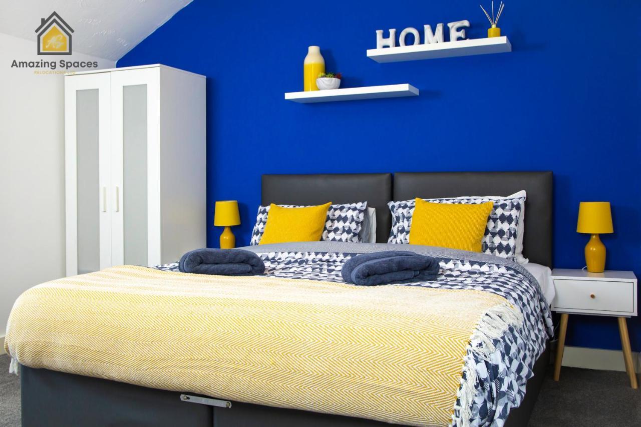 Large Unique 2 Bedroom Duplex Apartment With Private Parking & Free Wifi - Vat Qualifying By Amazing Spaces Relocations Ltd วอร์ริงตัน ภายนอก รูปภาพ