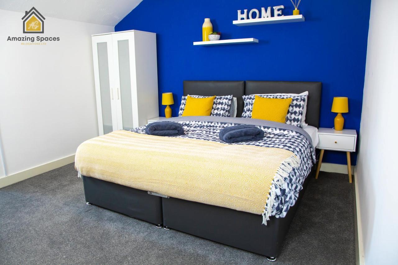 Large Unique 2 Bedroom Duplex Apartment With Private Parking & Free Wifi - Vat Qualifying By Amazing Spaces Relocations Ltd วอร์ริงตัน ภายนอก รูปภาพ